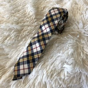 • Mens Skinny Tie •